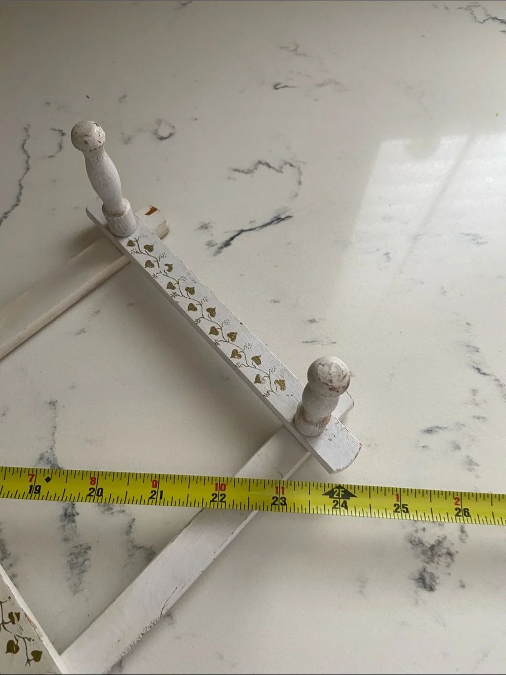 Vintage Wood Accordion Peg Rack White Gold Ivy Wall Hanger